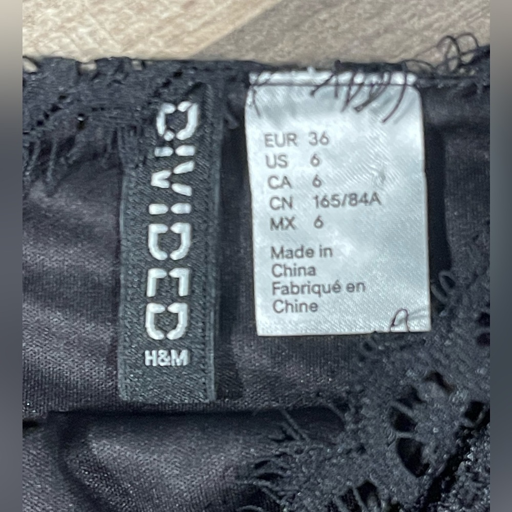 Black lace cropped tank
